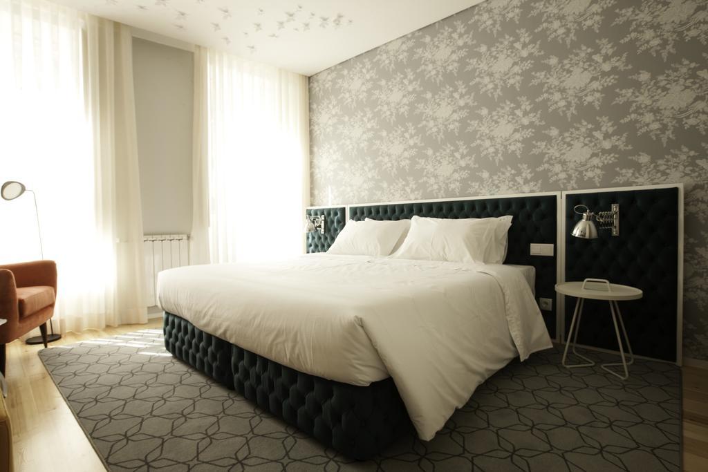 In Porto Gallery Guesthouse الغرفة الصورة
