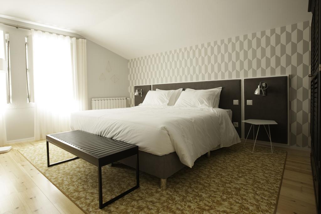 In Porto Gallery Guesthouse الغرفة الصورة